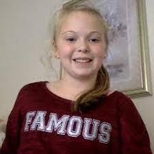 Sidney Carson's Instagram, Twitter & Facebook