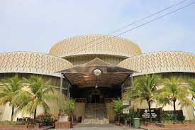Begitu banyak tempat yang mengandung sejarah kebangkitan islam di kota ini, berikut ini adalah tempat yang wajib di kunjungi di madinah Terbaik 15 Tempat Bersejarah Di Kedah Dan Keseronokan Patriotisme Anak Muda