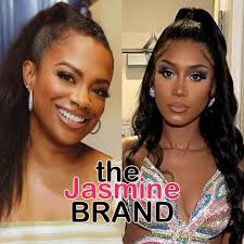 kandi buruss Archives