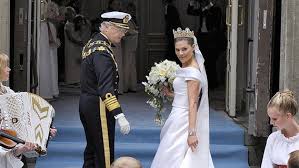 Der vater führt die braut zum altar. Prinzessin Victoria Heiratet Daniel Westling Ndr De Fernsehen Sendungen A Z Mein Nachmittag Royalty Das Schwedische Konigshaus