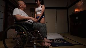 Japanese School Girl Nurses Old Man - EPORNER