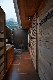 homify 360 kleines chalet in gsteig homify best bathroom designs country style bathrooms small chalet