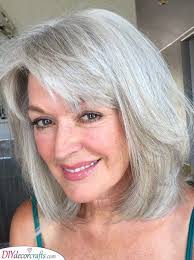 Simple yet elegant short hairstyles for older women are currently very popular. Short Hairstyles For Women Over 50 With Fine Hair For Thin Hair