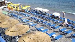 Această secţiune prezintă strict opiniile şi părerile utilizatoriilor siteului şi au fost publicate la cererea şi cu acordul acestora. Paradis VacanÈe De Vis A Decalat Termenele De PlatÄ Pentru Early Booking PanÄ Aproape De 1