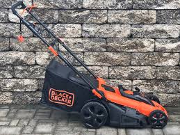 Braucht ein gerät mehr power als in einem 18. Akku Rasenmaher Im Test Welche Modelle Uberzeugen Mein Schoner Garten