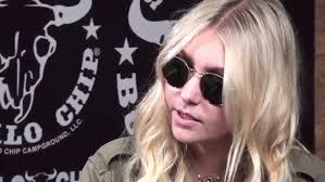 Taylor Momsen & The Pretty Reckless Interview