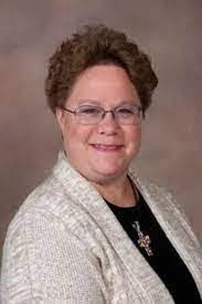 Janet Flusche's Instagram, Twitter & Facebook