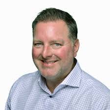 Eric Breisch's Instagram, Twitter & Facebook