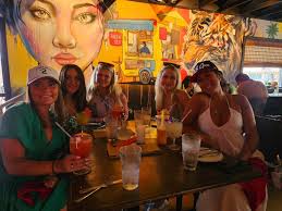 Weekend Vibes here in The Pines! 😍😍😋😋😋 Banh-Sen Street Food & Noodle  Bar