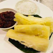 8.297 resep ubi jalar rebus ala rumahan yang mudah dan enak dari komunitas memasak terbesar dunia! Naili S Place Has A New Outlet In Kdsaratv And We Re Reunited With Our Favourite Ubi Kayu Rebus Cicah Sambal Kelapa Parut Food Grated Coconut Dishes