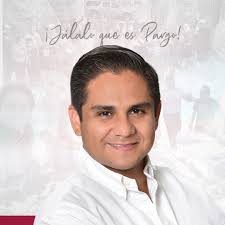 Una clausura más, una responsabilidad más como su padrino de generación de  la escuela secundaria general La Batalla de Texca, en la comunidad de  Texca, saben que cuentan conmigo. En mi representación,