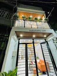 Inspirasi rumah modern minimalis 2 lantai. Inspirasi Rumah Minimalis 2 Lantai Ukuran 3 5x8 M Dengan Interior Yang Mewah Helloshabby Com Interior And Exterior Solutions
