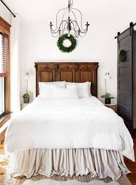 Find or search for images related to gorgeous small master bedroom ideas with king size bed of decoration design small master bedroom decorating ideas in another post. 10 Ultra Small Bedrooms With King Size Beds Small Master Bedroom Master Bedrooms Decor Small Master Bedroom Decorating Ideas