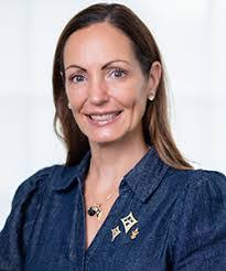 Cindy Beaman's Instagram, Twitter & Facebook