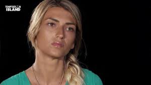 La battistello ha lasciato il reality delle tentazioni proprio insieme al giovane tentatore, chiudendo definitivamente la. Temptation Island Valeria Sempre Piu Vicina A Alessandro Sono Confusa Lanostratv