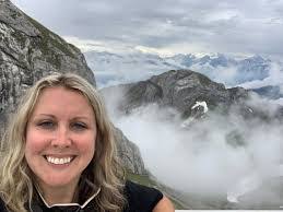 Heather Wickham's Instagram, Twitter & Facebook