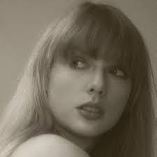 Tabby Lynn's Instagram, Twitter & Facebook