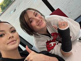 10/10 recommend casting your best friend 🖤 we're having too much fun❤️🖤”  Texas Tech University Health Sciences Center Nurse Practitioner students  and best friends, Jayde and Taylor take turns practicing cast application