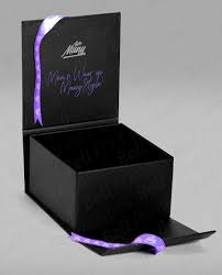 Pin On Luxury Clothes And Leather Jackets Packaging Boxes Luxury Wedding Clothes Packaging Box