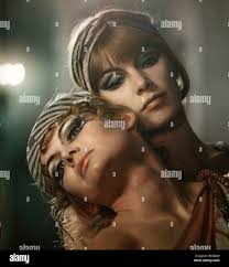 Women in love 1969 glenda jackson hi-res stock photography and images