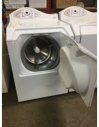 Front loaders have a locking mechanism to avoid opening the door during a washing cycle but occasionally, this lock will be activated accidentally. Maytag Maytag Neptune Front Load Washing Machine Discount City Appliance