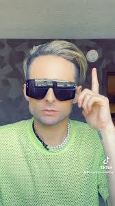 Kyle Darling's Instagram, Twitter & Facebook