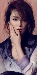 Jiang Qinqin, also known as Shui Ling, is as soft as water and has a  powerful aura. Do you know this Qiong Yao girl?