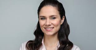 Kim jinsil (김진실) denise facts: Helen Barke Als Denise Sturm Der Liebe Ard Das Erste