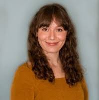 Julia Padgett's Instagram, Twitter & Facebook