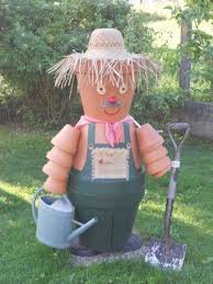 Decouvrez Roudoudou Avec Son Big Jardinier Quand Mimi Cree Le Blog De Mimi Pot De Fleurs Creations De Pots En Argile Pots De Fleurs Decores