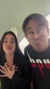 Who’s uglier? 😂