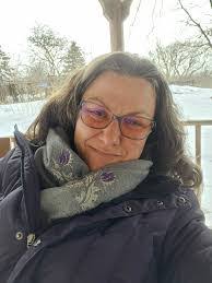 Gail Brito's Instagram, Twitter & Facebook