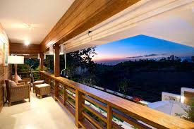 Desain rumah dengan balkon luar. 7 Balkon Rumah Minimalis Modern Yang Sederhana Namun Menawan Arsitag