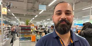 Oguzhan Pirecioglu (29) leitet neue Action-Filiale Dorsten