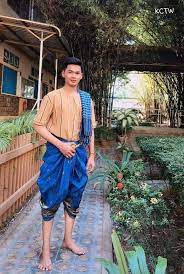 Cambodian Handsome Man In Ancient Costume Amazing Cambodia Ancient Dress Ancient Dress Retro Fashion Mens Hairstyles Thick Hair