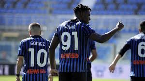 Da una punizione laterale, una sfortunata carambola tra. Atalanta Cagliari 5 2 Dea Senza Freni E A Punteggio Pieno Eurosport