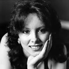 Sixteen year old Julie Latimer who won first prize in