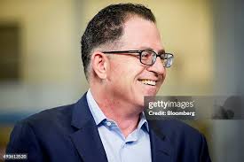 2.925 fotos e imágenes de alta resolución de Mike Dell