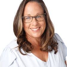 Kathleen Felipe's Instagram, Twitter & Facebook