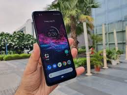 Motorola One Action Review: Lights ...