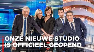 #decor #desk #het_nieuws #journaal #modern #nieuws #redactie #schermen #set #studio #vtm #walls. Vtm Nieuws On Twitter Het Is Zover Onze Nieuwe Studio Is Zonet Officieel Geopend Om 13 Uur Wordt Hier Het Eerste Vernieuwde Vtm Nieuws Gemaakt Vtm Vtm Vtmnieuws Dpgmedia Dpgmediabe Https T Co E7duy1cblv