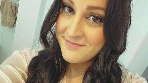 Donna Stankowski's Instagram, Twitter & Facebook