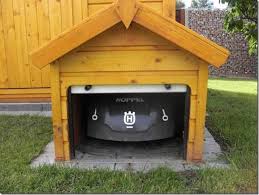 Eine mähroboter garage hat viele vorteile. Garage Fur Den Automower 305 Selbst Bauen Oder Kaufen Rasenmaher Roboter Garage Garage Selber Bauen Rasenroboter Garage