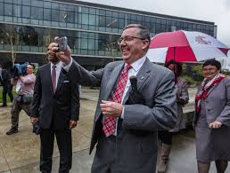 WSU's next president says he'll work to smooth ties with UW