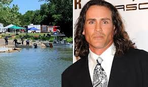 He was cast to play tarzan in tarzan: Cjiwtv5 T Zyhm