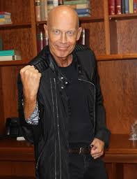 Series «das haus anubis» online hd 1080. Interview Mit Wolf Hoffman Von Accept Darkstars De Webzine