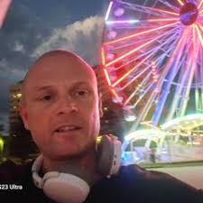 Stream Eve Hyde music