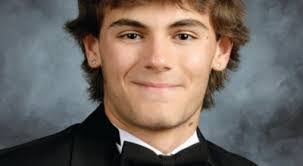 Darius Williamson's Instagram, Twitter & Facebook