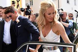 We did not find results for: Mario Gomez Carina Wanzung So Wunderschon Ist Ihr Brautkleid Gala De