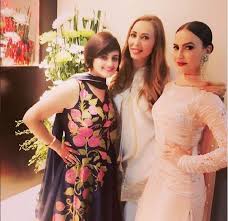 Does iulia vantur drink alcohol?: Iulia Vantur Instagram